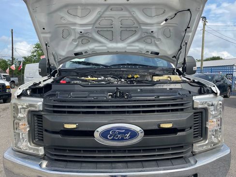 Used 2019 Ford F350 XL w/ Power Equipment Group AWD/4WD image 5
