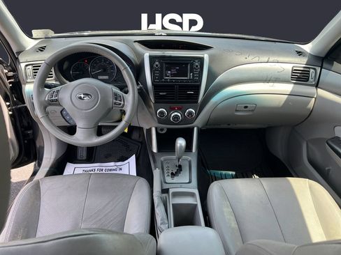 Used 2013 Subaru Forester 2.5X Limited AWD/4WD image 10