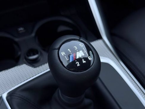 Used 2022 BMW M3 w/ Executive Package RWD image 38