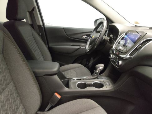 Used 2022 Chevrolet Equinox LT FWD image 21