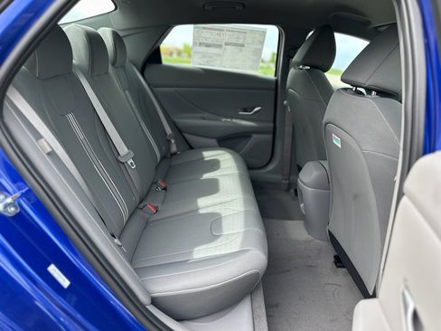 New 2025 Hyundai Elantra Sport w/ Cargo Package image 23