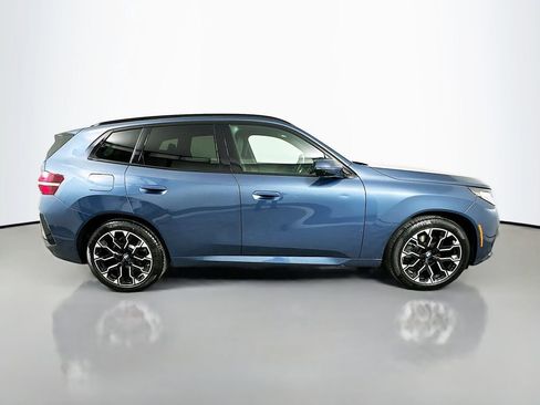 Used 2025 BMW X3 xDrive30 w/ Premium Package AWD/4WD image 4
