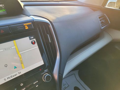 Used 2022 Subaru Ascent Limited w/ Technology Package image 45