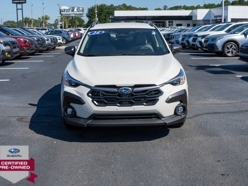 Certified 2024 Subaru Crosstrek 2.0i Premium w/ Crosstrek Mirror Package AWD/4WD image 8