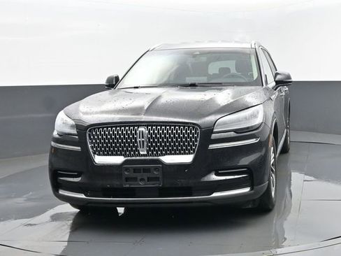 Used 2023 Lincoln Aviator AWD image 27