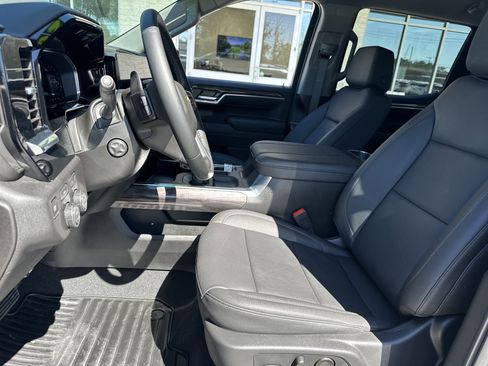Used 2026 Chevrolet Silverado 1500 LTZ image 11