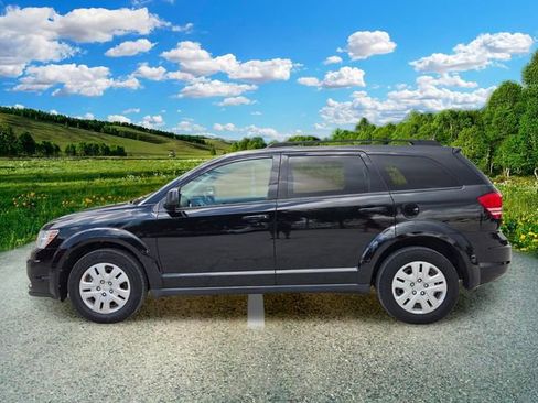 Certified 2020 Dodge Journey SE w/ SE Popular Equipment Group FWD image 3