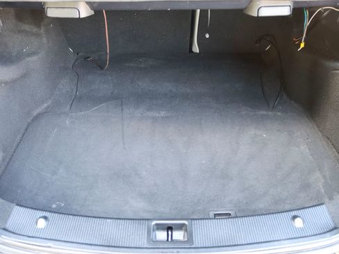 Used 2014 Mercedes-Benz C 300 4MATIC Sedan image 24