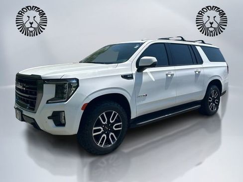 Used 2022 GMC Yukon XL AT4 w/ Max Trailering Package AWD/4WD image 1