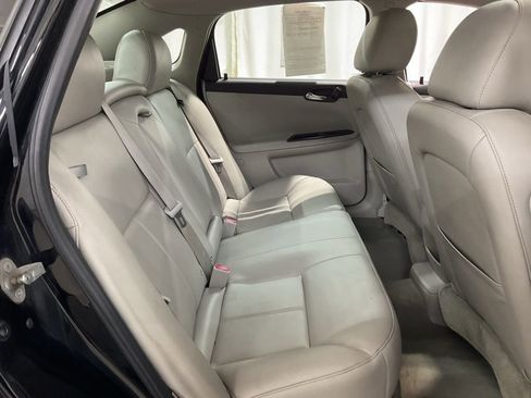 Used 2014 Chevrolet Impala LTZ FWD image 25