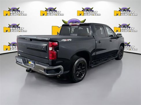Used 2023 Chevrolet Silverado 1500 LT w/ Convenience Package II image 5