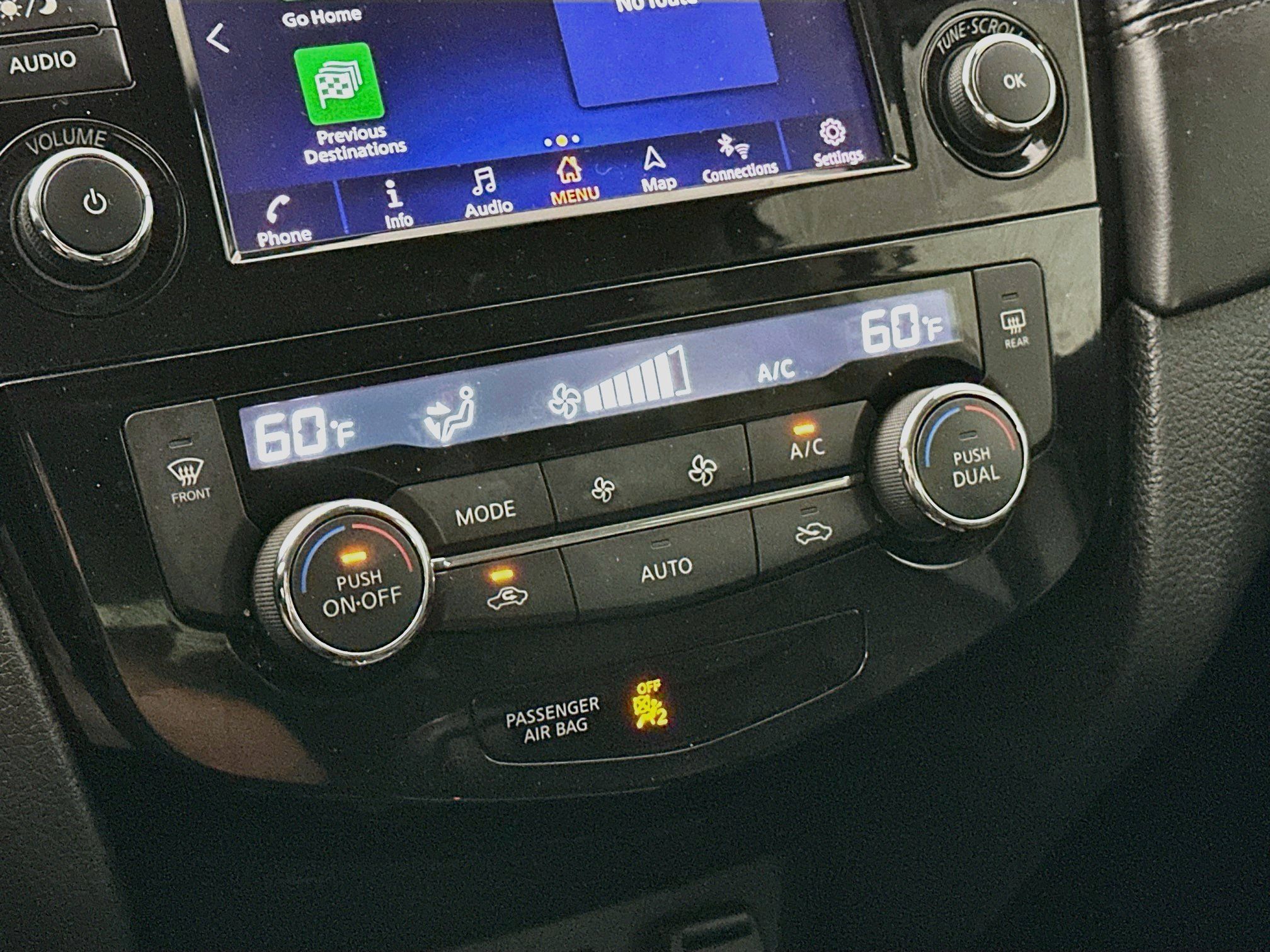 Used 2020 Nissan Rogue SL w/ Premium Package FWD image 24