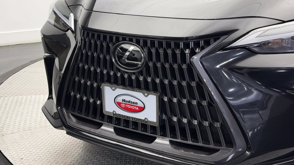 Used 2024 Lexus NX 250 AWD w/ Cold Area Package image 2