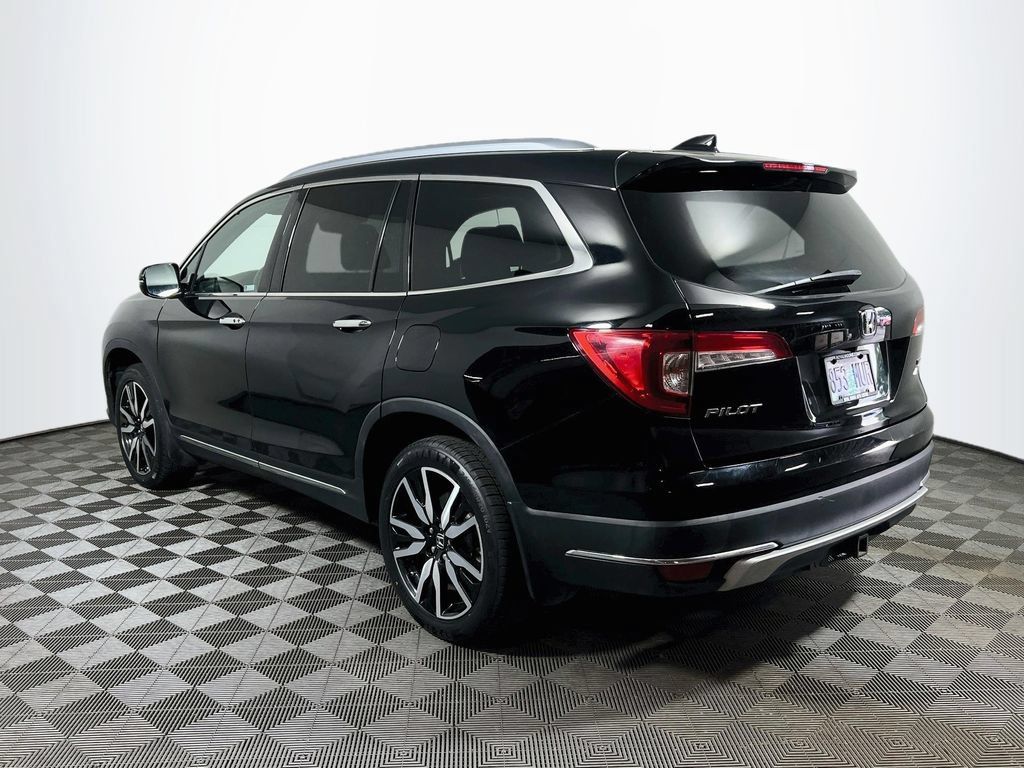 Used 2021 Honda Pilot Touring image 5