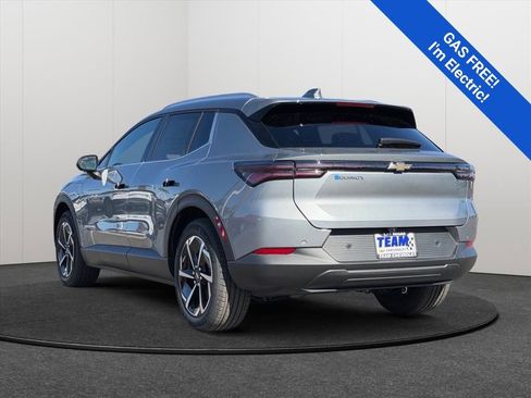 New 2026 Chevrolet Equinox EV LT image 4