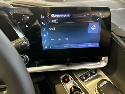 New 2025 Chevrolet Corvette Stingray Preferred Conv w/ Z51 Performance Package image 16