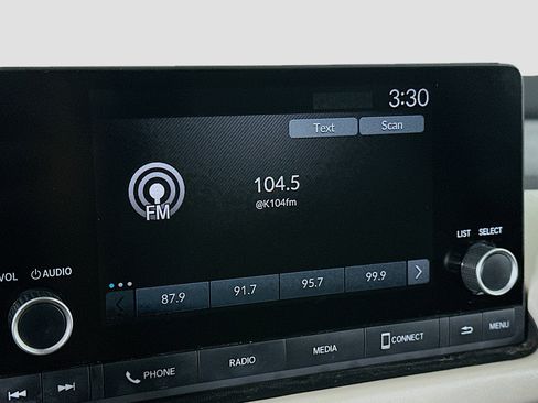 Used 2025 Honda HR-V LX image 21