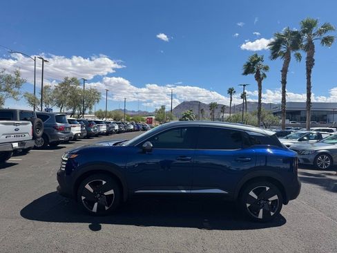 Used 2025 Nissan Kicks SR image 8