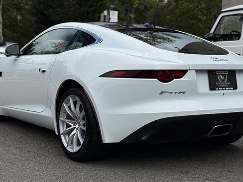 Used 2018 Jaguar F-TYPE Coupe image 4