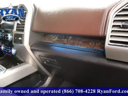 Used 2016 Ford F150 Platinum w/ Equipment Group 701A Luxury image 16