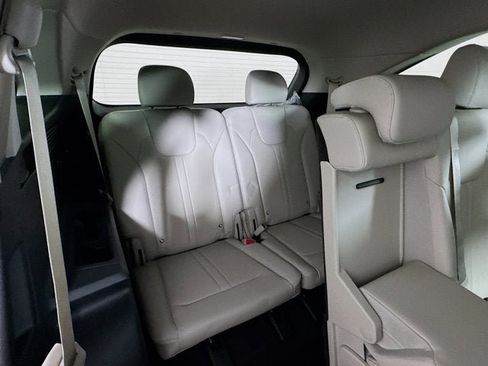 New 2026 Kia Sorento S image 25