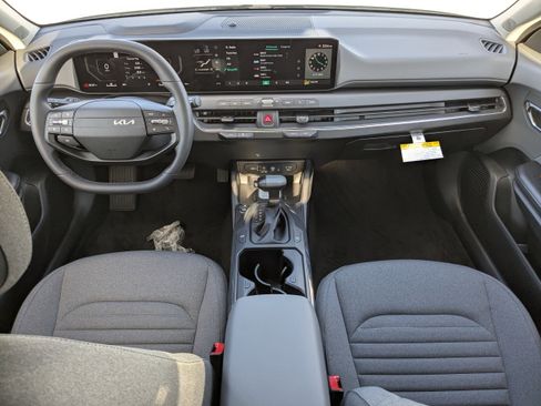 New 2025 Kia K4 GT-Line Turbo FWD image 17