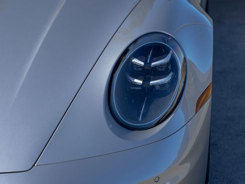 Used 2025 Porsche 911 Carrera T image 16