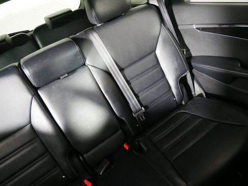 Used 2017 Kia Sorento EX w/ EX Advanced Touring Package image 14