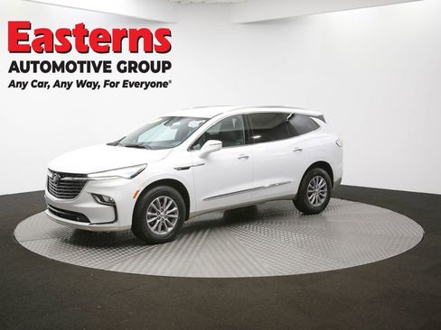 Used 2024 Buick Enclave Premium image 60