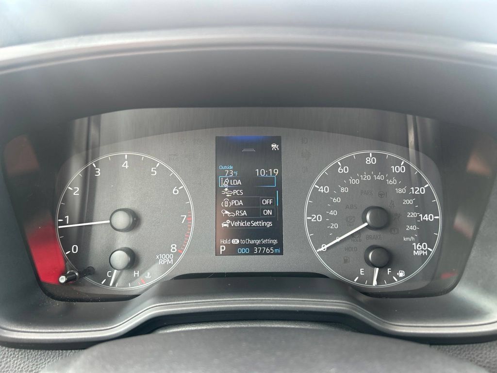 Used 2025 Toyota Corolla LE FWD image 23