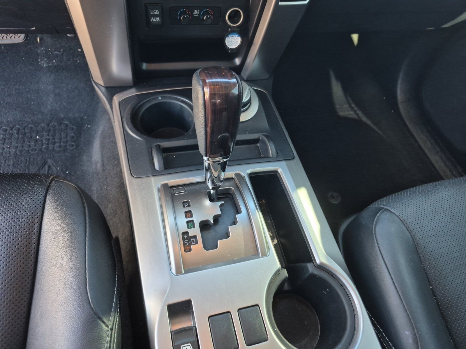 Used 2019 Toyota 4Runner SR5 AWD/4WD image 12
