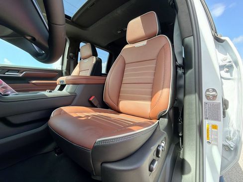New 2026 GMC Sierra 2500 Denali Ultimate AWD/4WD image 27