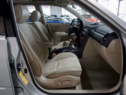 Used 2002 Lexus IS 300 image 34