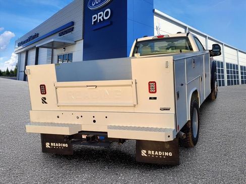 New 2026 Ford F450 XL w/ XL Chrome Package image 17