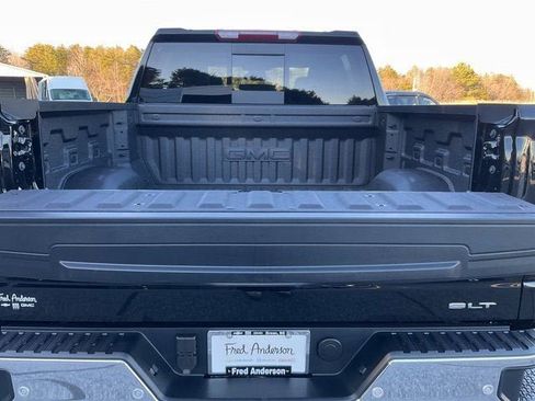 New 2026 GMC Sierra 1500 SLT w/ SLT Premium Plus Package AWD/4WD image 17