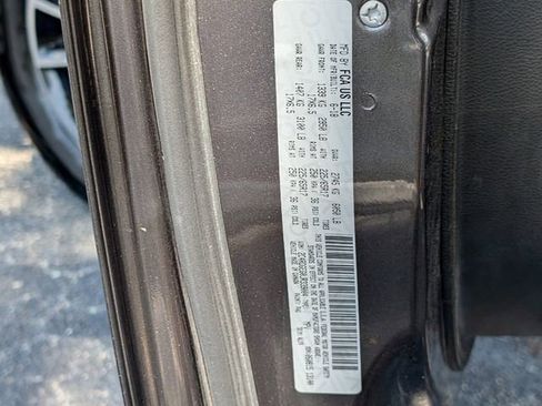 Used 2018 Dodge Grand Caravan GT FWD image 22