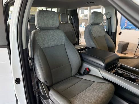 Used 2021 Ford F150 XLT image 25