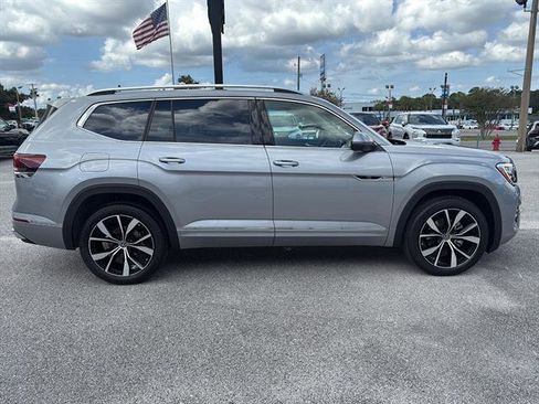 New 2026 Volkswagen Atlas SEL Premium R-Line AWD/4WD image 7