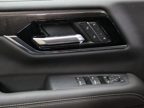 New 2026 GMC Yukon Elevation image 21