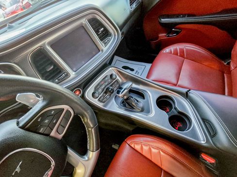 Used 2020 Dodge Challenger SRT Hellcat Redeye image 28