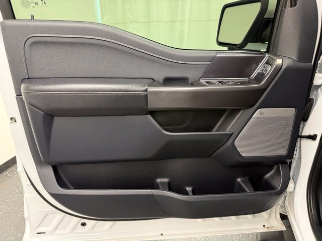 Used 2025 Ford F150 Lariat w/ Equipment Group 501A Mid AWD/4WD image 10