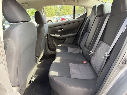 Used 2021 Nissan Sentra SR FWD image 33