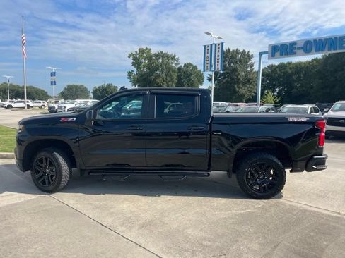 Used 2021 Chevrolet Silverado 1500 LT Trail Boss w/ Convenience Package II AWD/4WD image 4