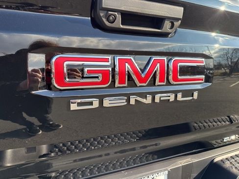 New 2026 GMC Canyon Denali image 61