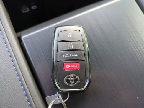 Certified 2026 Toyota Tundra Platinum image 28