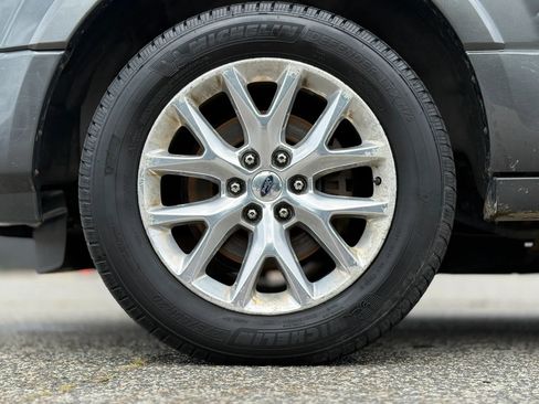 Used 2015 Ford Expedition EL Limited w/ Equipment Group 301A AWD/4WD image 32
