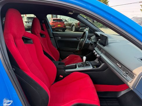 Used 2023 Honda Civic Type R image 13