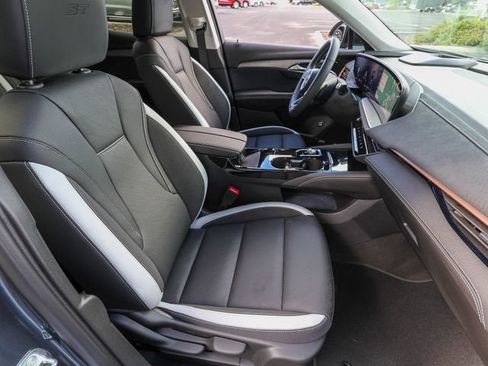 Used 2026 Buick Envision Sport Touring AWD/4WD image 24