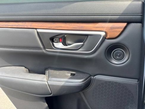 Used 2021 Honda CR-V Touring image 24