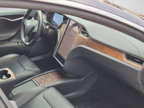 Used 2018 Tesla Model S 100D AWD/4WD image 25
